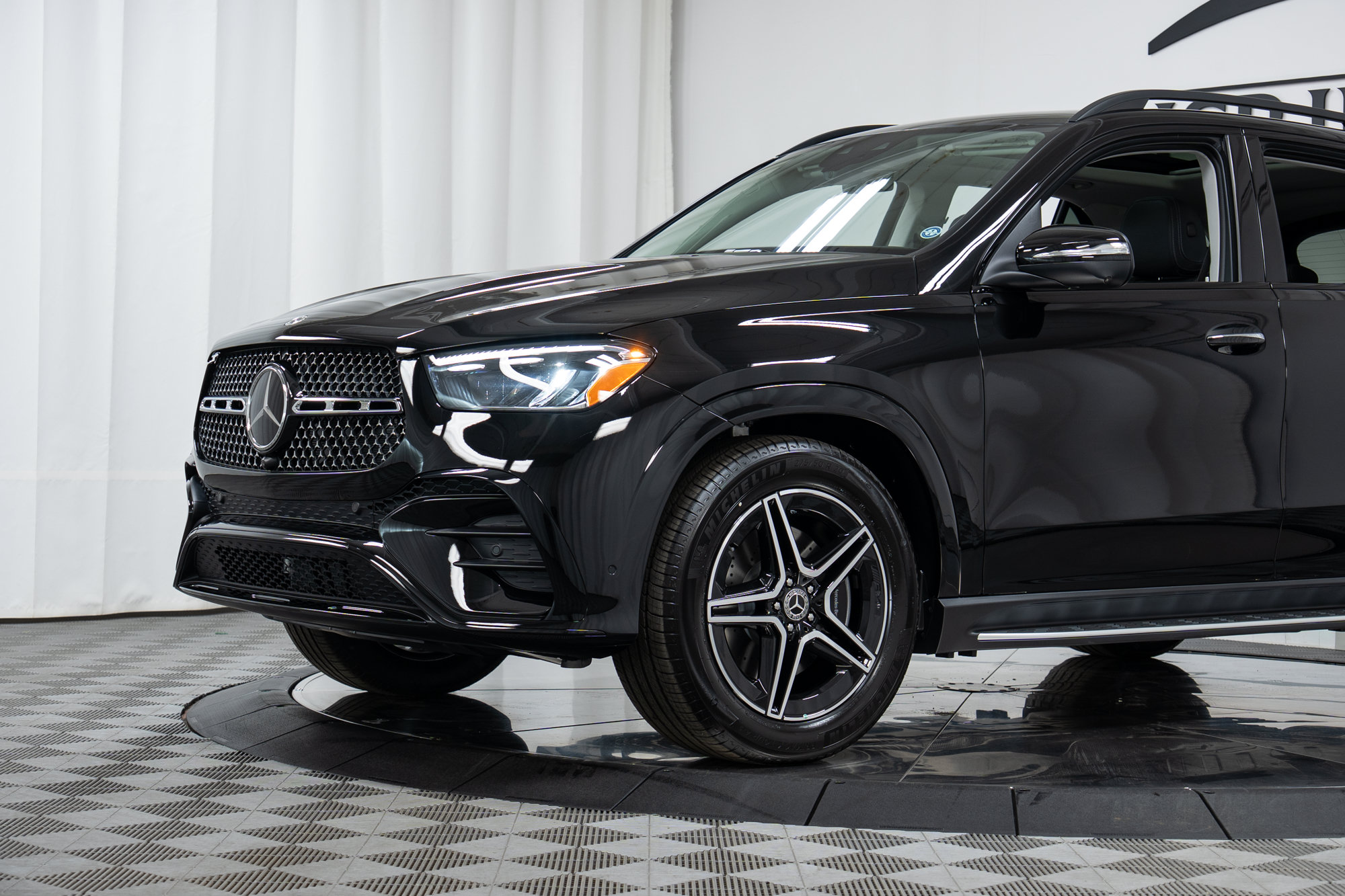 Used 2026 Mercedes-Benz GLE 450 4MATIC image 25