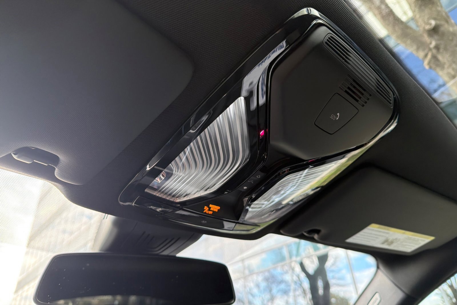Used 2025 BMW i4 eDrive40 w/ Premium Package image 23