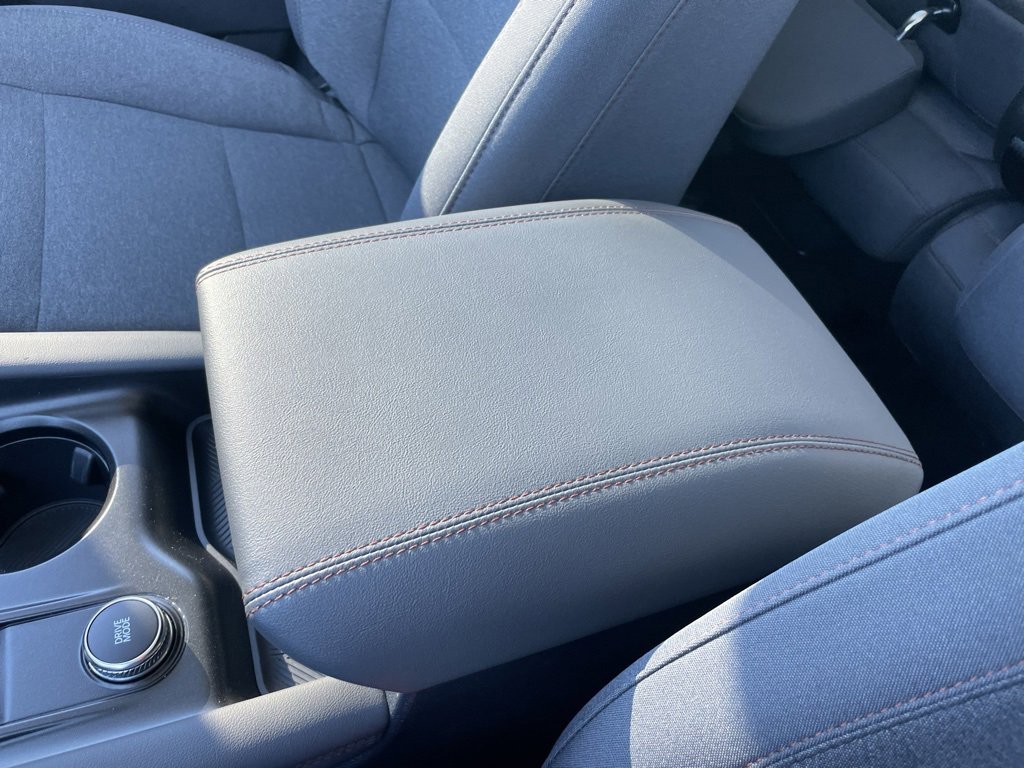 Used 2025 Ford Explorer Active image 50