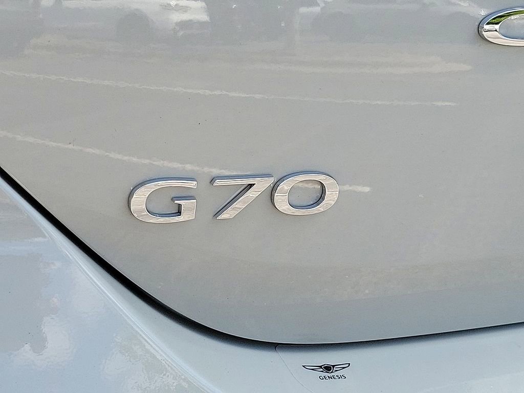 Used 2025 Genesis G70 2.5T w/ Sport Prestige Package image 18