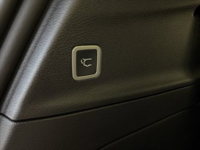 New 2026 Chrysler Voyager LX FWD image 10