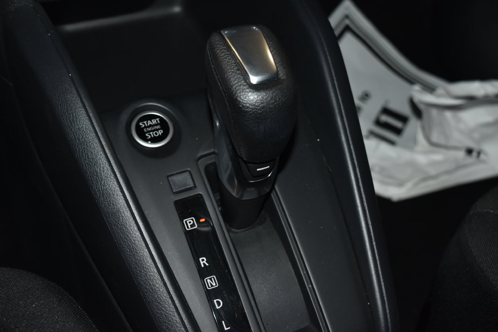 Used 2025 Nissan Kicks Play S FWD image 13
