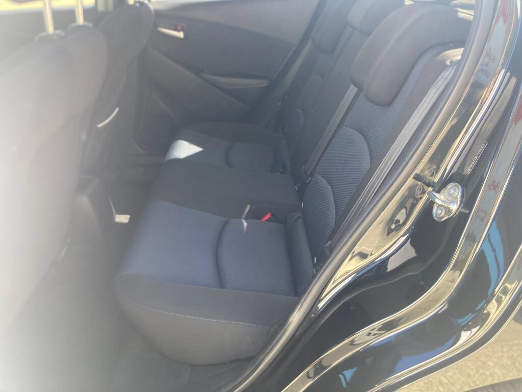 Used 2020 Toyota Yaris LE FWD image 15