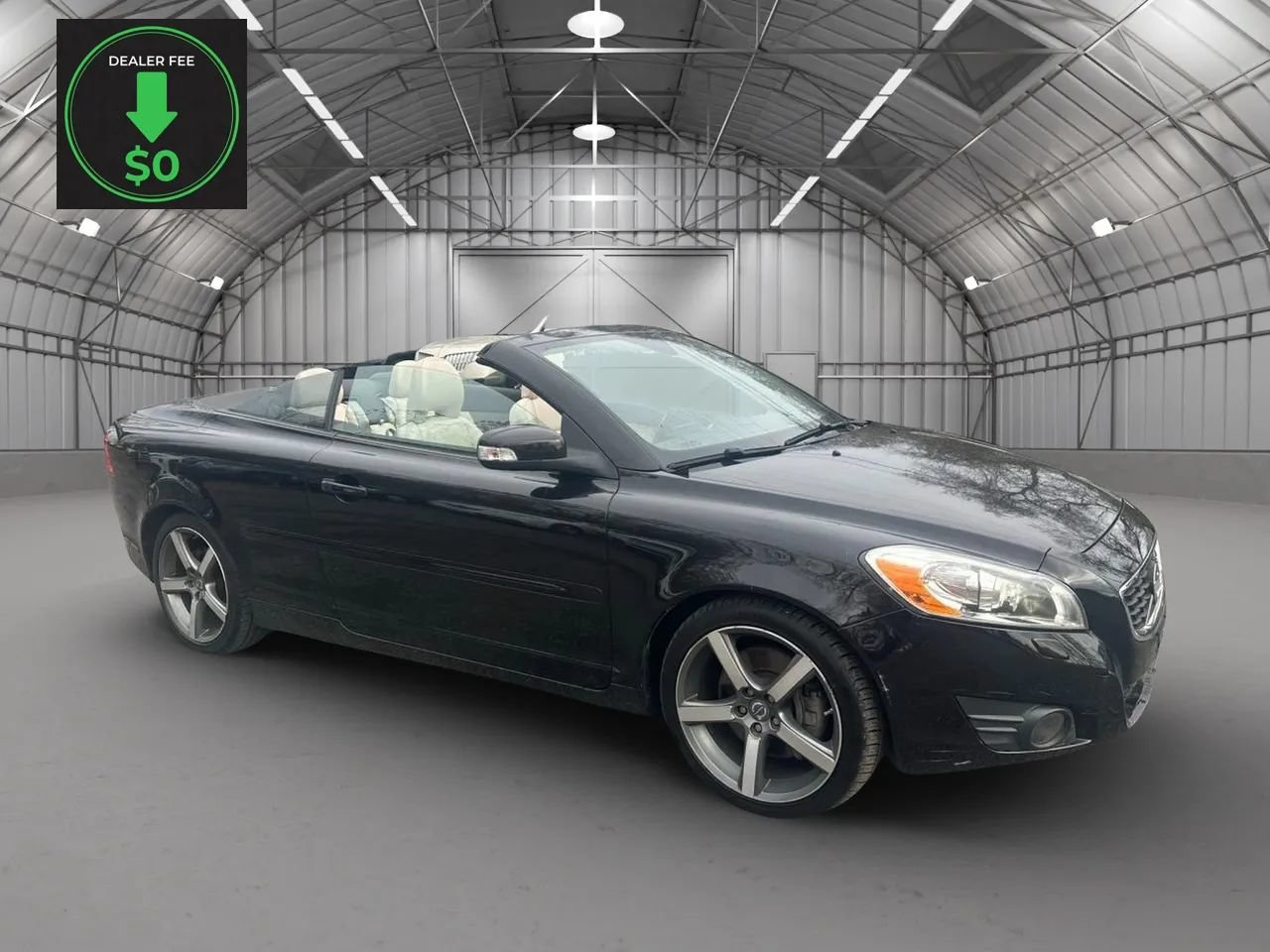 Used 2011 Volvo C70 T5 FWD image 1