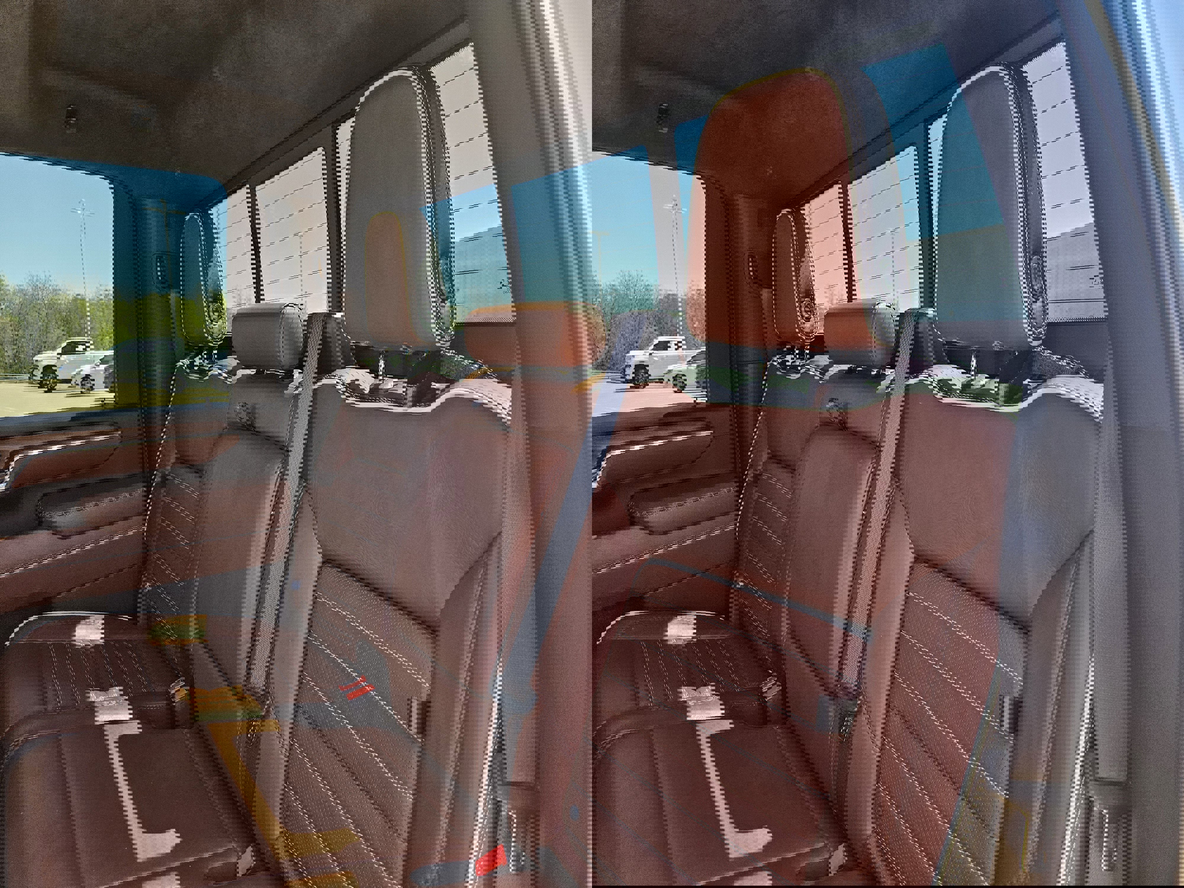 Used 2025 GMC Sierra 3500 Denali Ultimate image 28