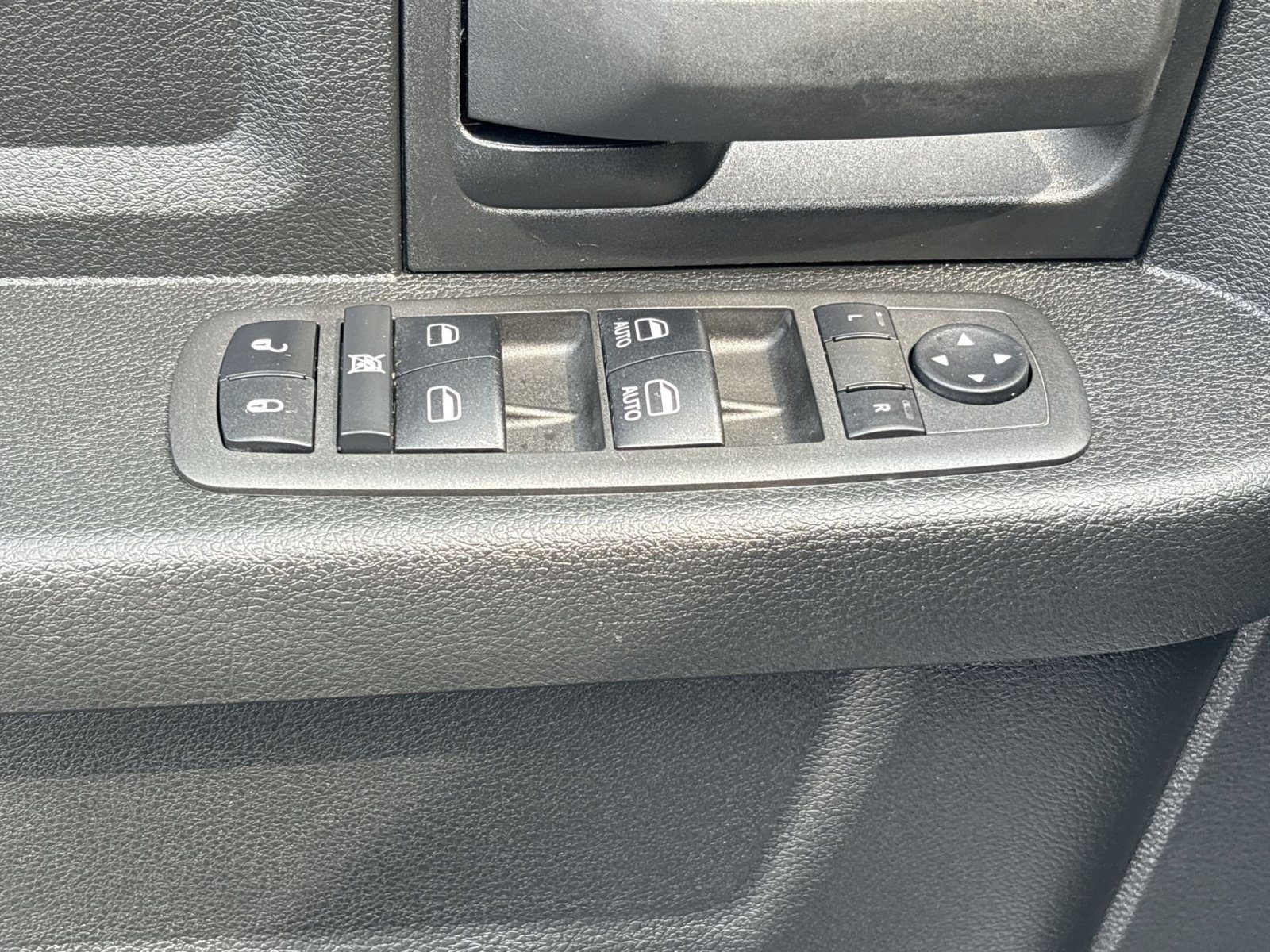 Used 2022 RAM 2500 Tradesman AWD/4WD image 15