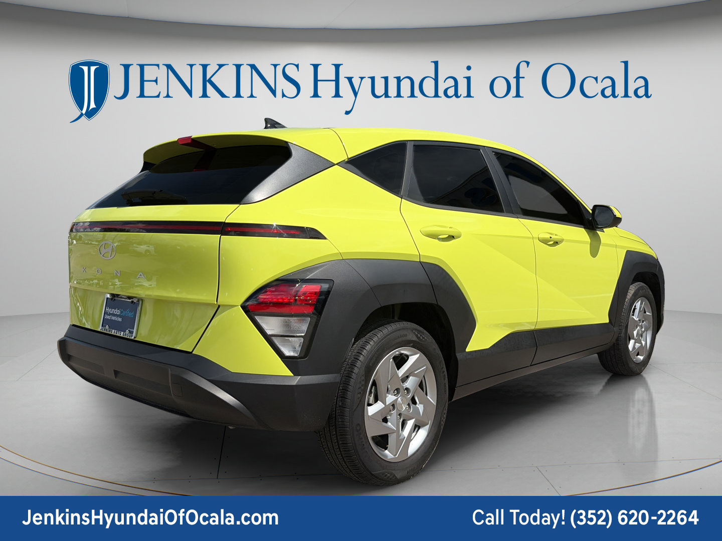 Certified 2024 Hyundai Kona SE FWD image 3