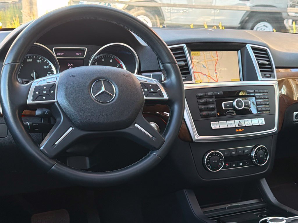 Used 2012 Mercedes-Benz ML 550 4MATIC image 37
