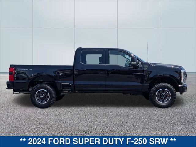Certified 2024 Ford F250 Lariat w/ Lariat Ultimate Package AWD/4WD image 6