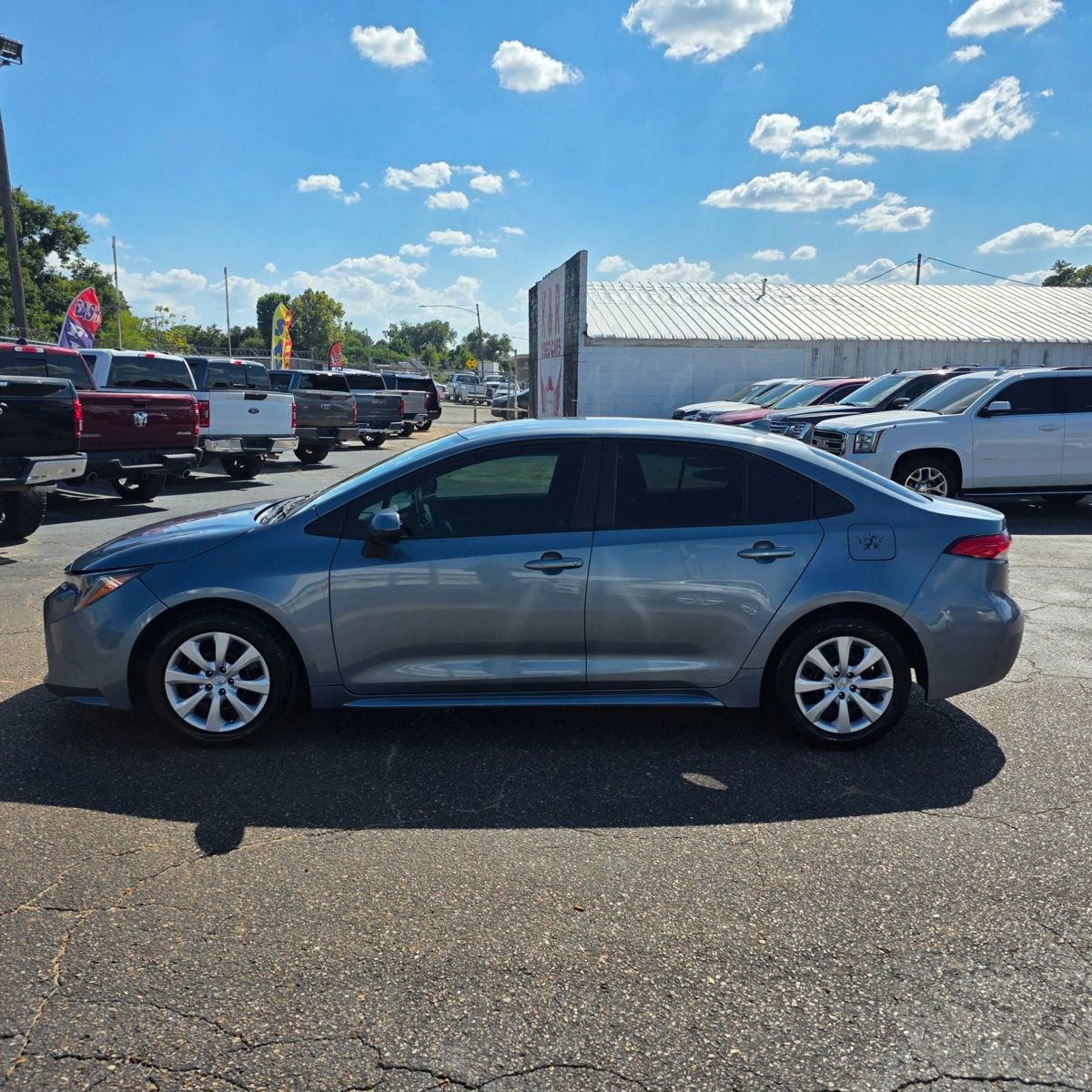 Used 2020 Toyota Corolla LE