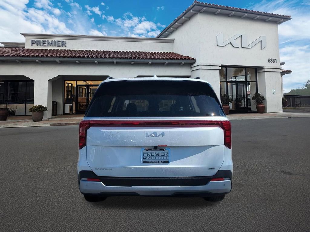 New 2026 Kia Carnival EX FWD image 7