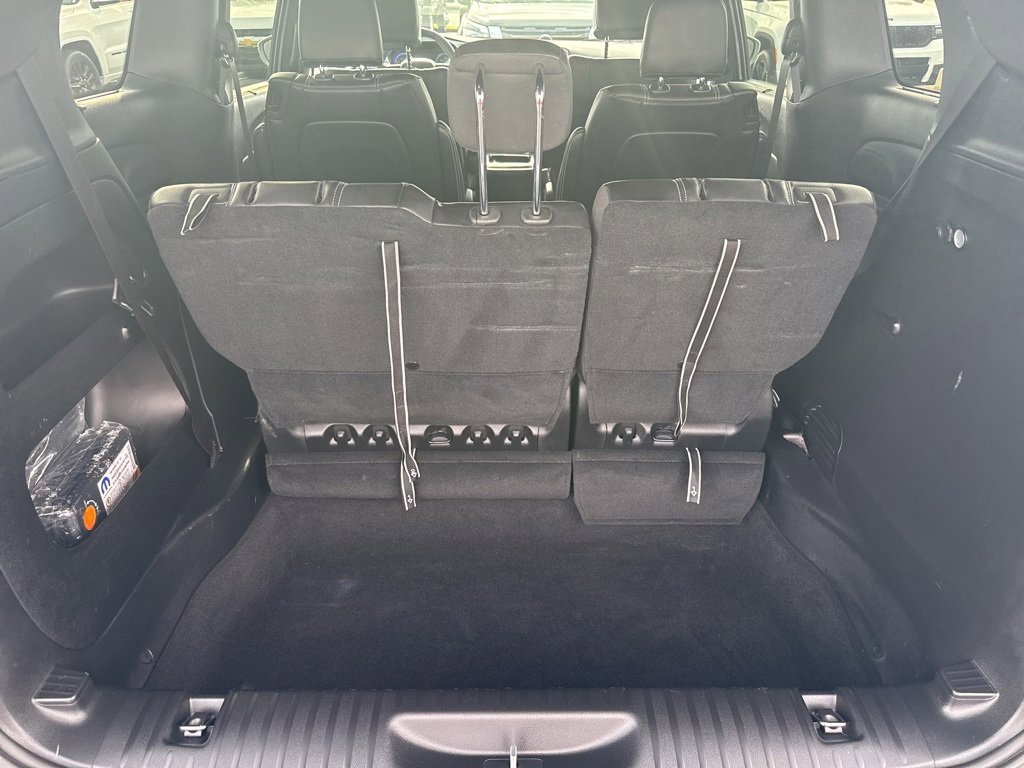 Used 2022 Chrysler Pacifica Touring-L w/ S Appearance Package image 13