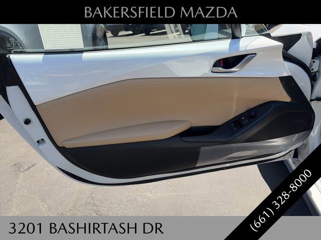 New 2026 MAZDA MX-5 Miata RF Grand Touring RWD image 18
