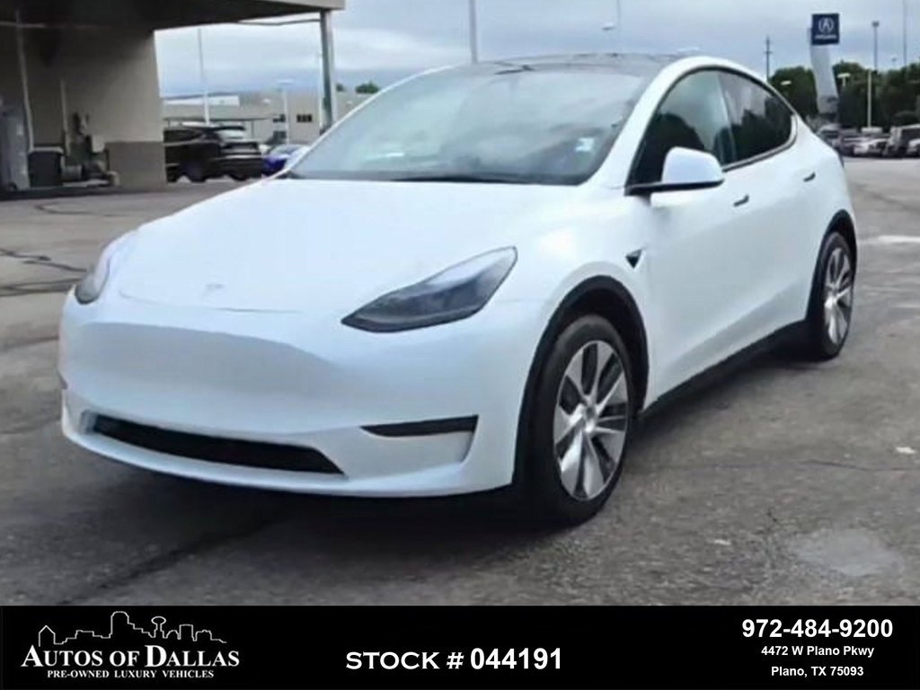 Used 2024 Tesla Model Y 2WD
