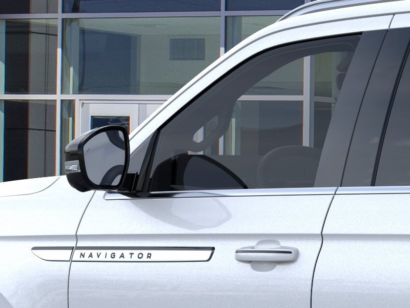 New 2026 Lincoln Navigator Reserve AWD/4WD image 45
