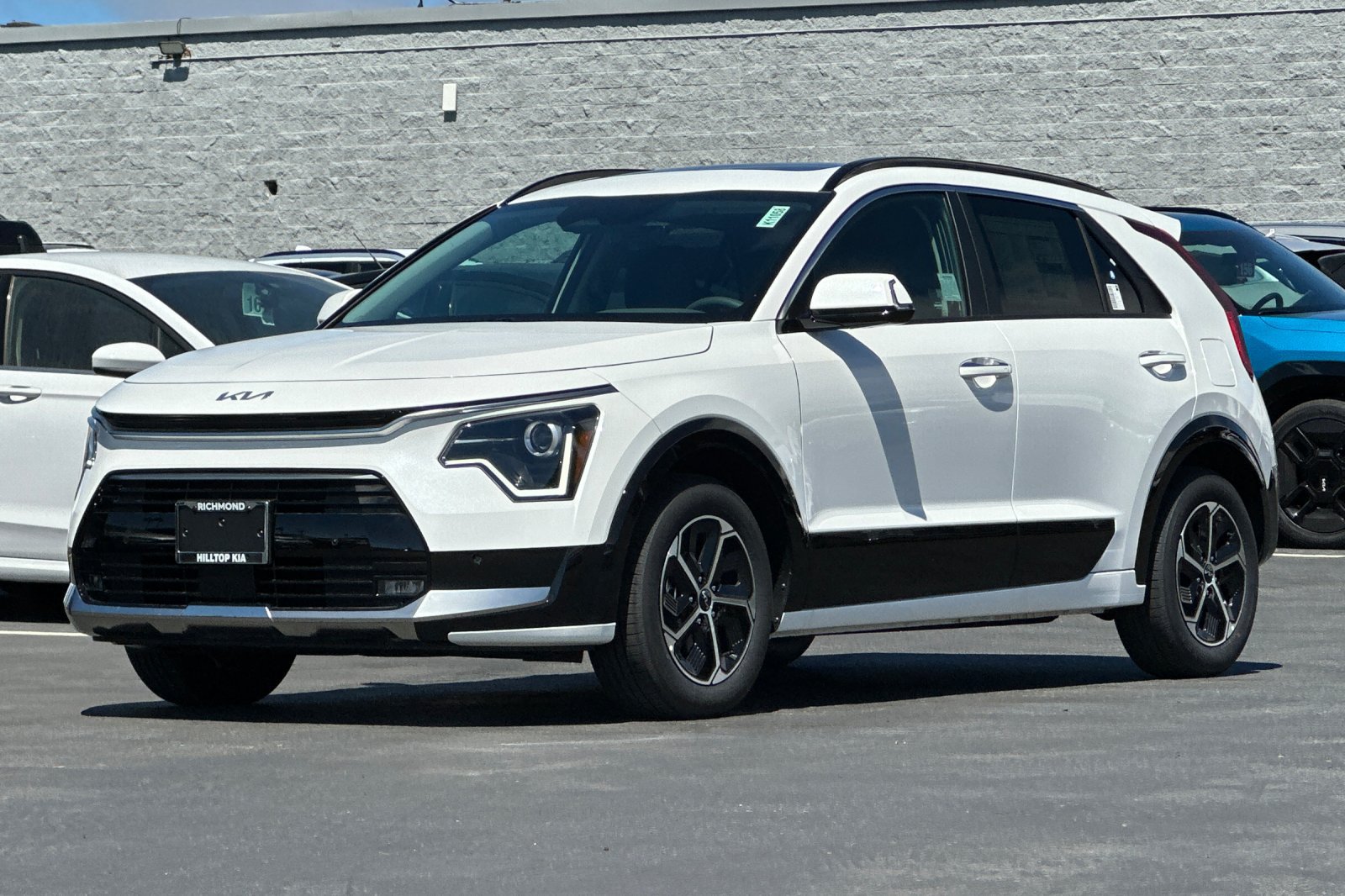 New 2026 Kia Niro FWD image 8