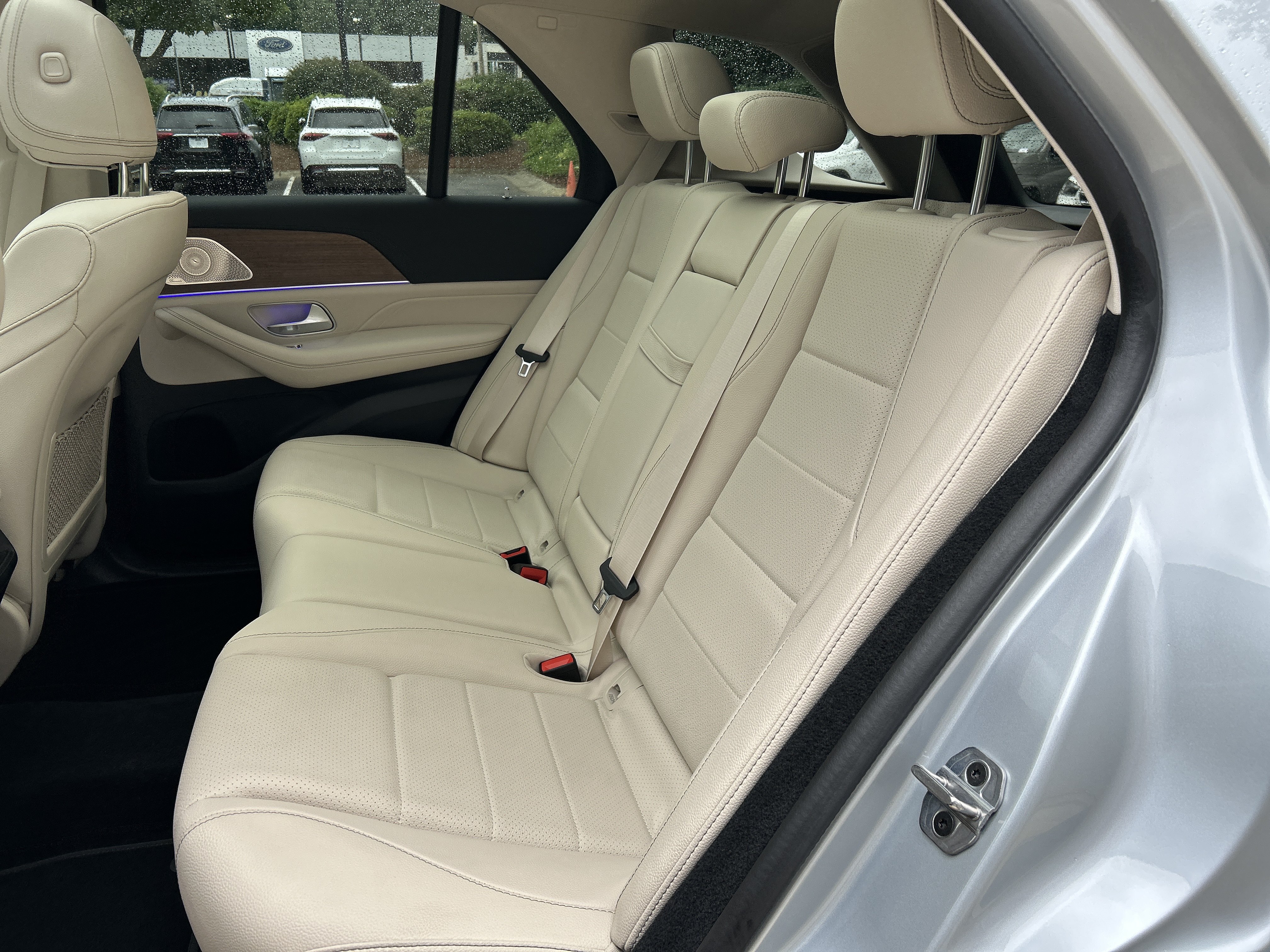 Certified 2025 Mercedes-Benz GLE 350 4MATIC w/ AMG Line Exterior image 40