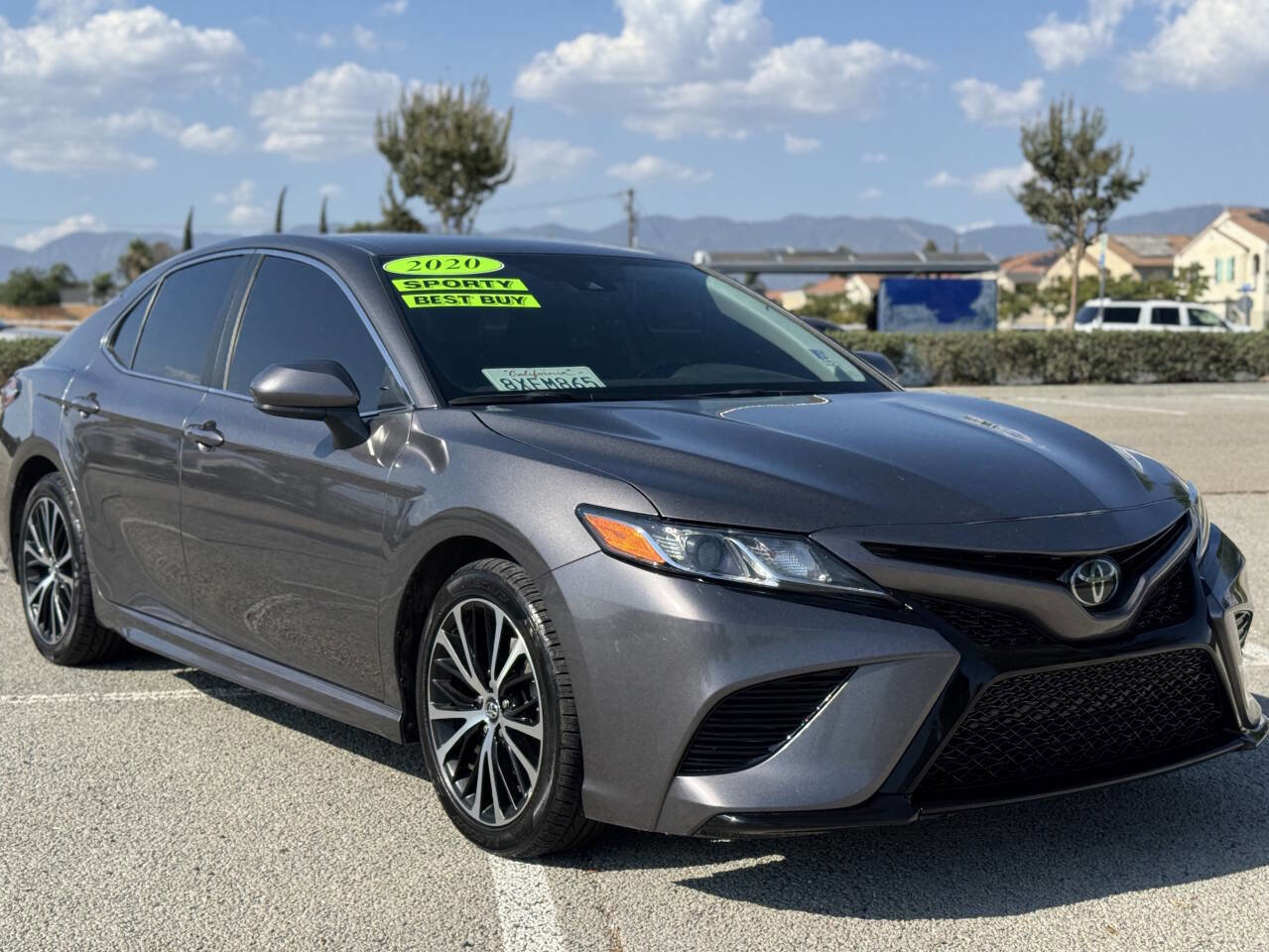 Used 2020 Toyota Camry SE