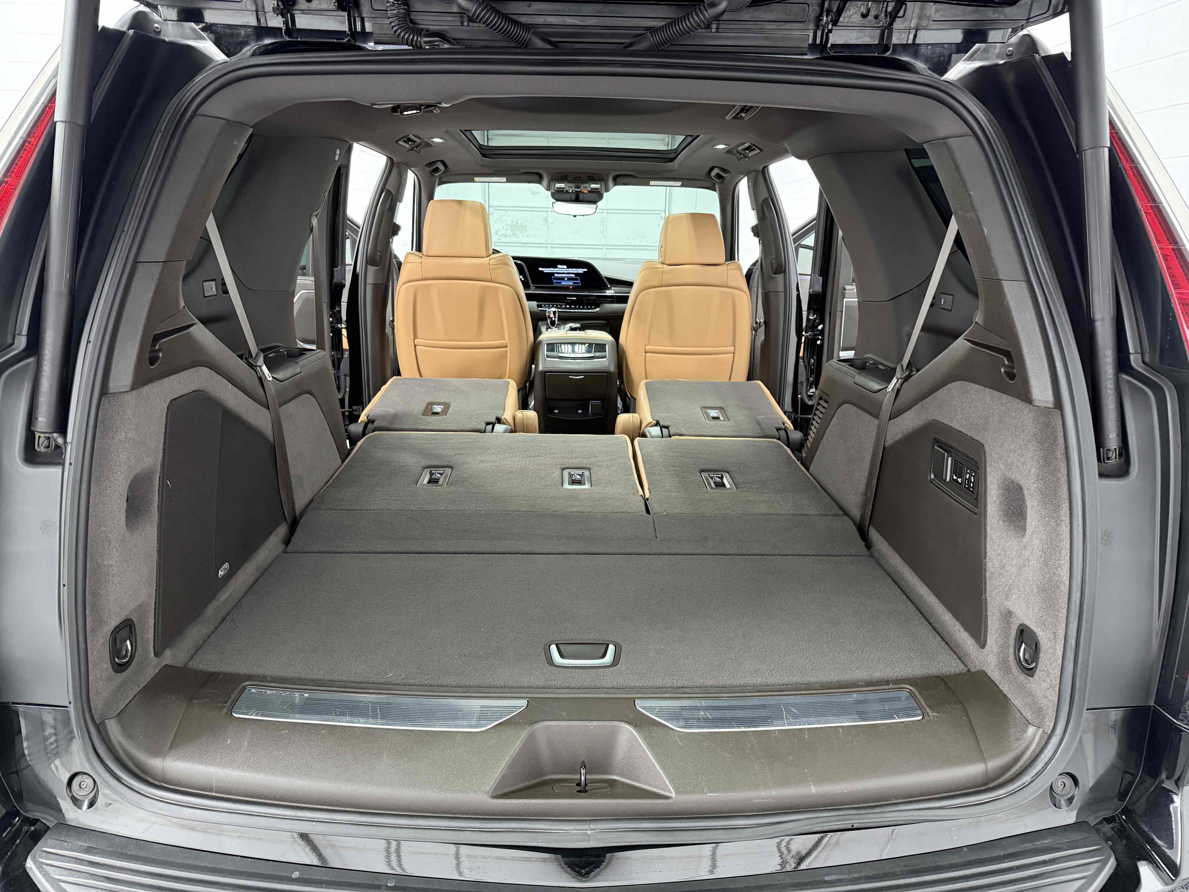 Used 2023 Cadillac Escalade Sport w/ Touring Package image 47