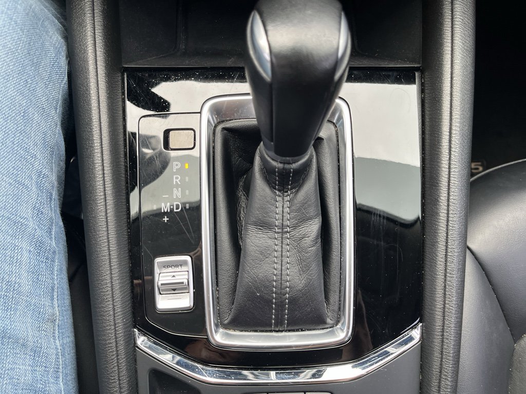 Used 2021 MAZDA CX-5 Touring image 21