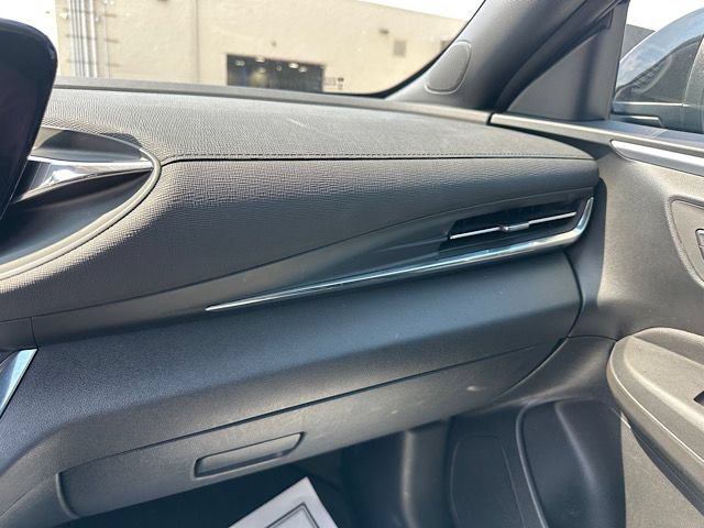 Used 2025 Buick Envista Preferred FWD image 24