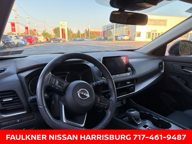 Certified 2023 Nissan Rogue SV w/ SV Premium B Package AWD/4WD image 9