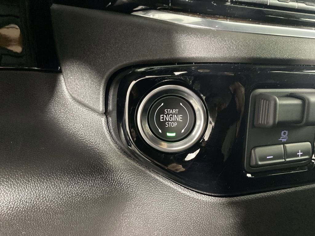 New 2026 GMC Sierra 1500 SLE image 18