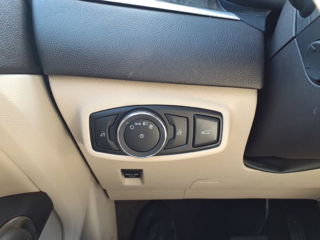 Used 2019 Lincoln MKC Reserve FWD image 14