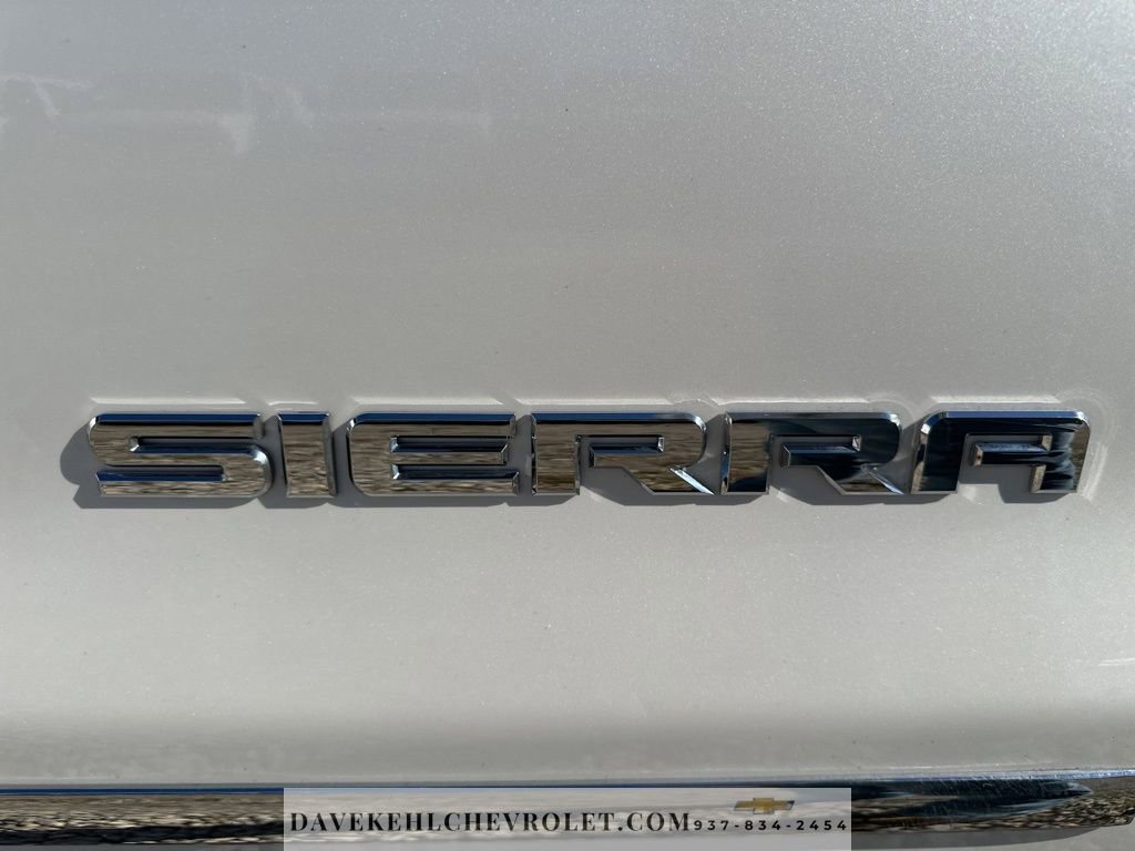 Used 2017 GMC Sierra 1500 SLT image 39