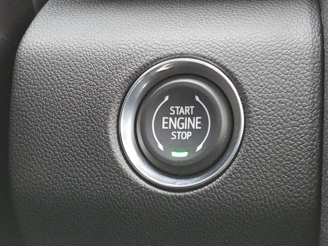 New 2026 GMC Acadia Denali w/ Super Cruise Package image 18