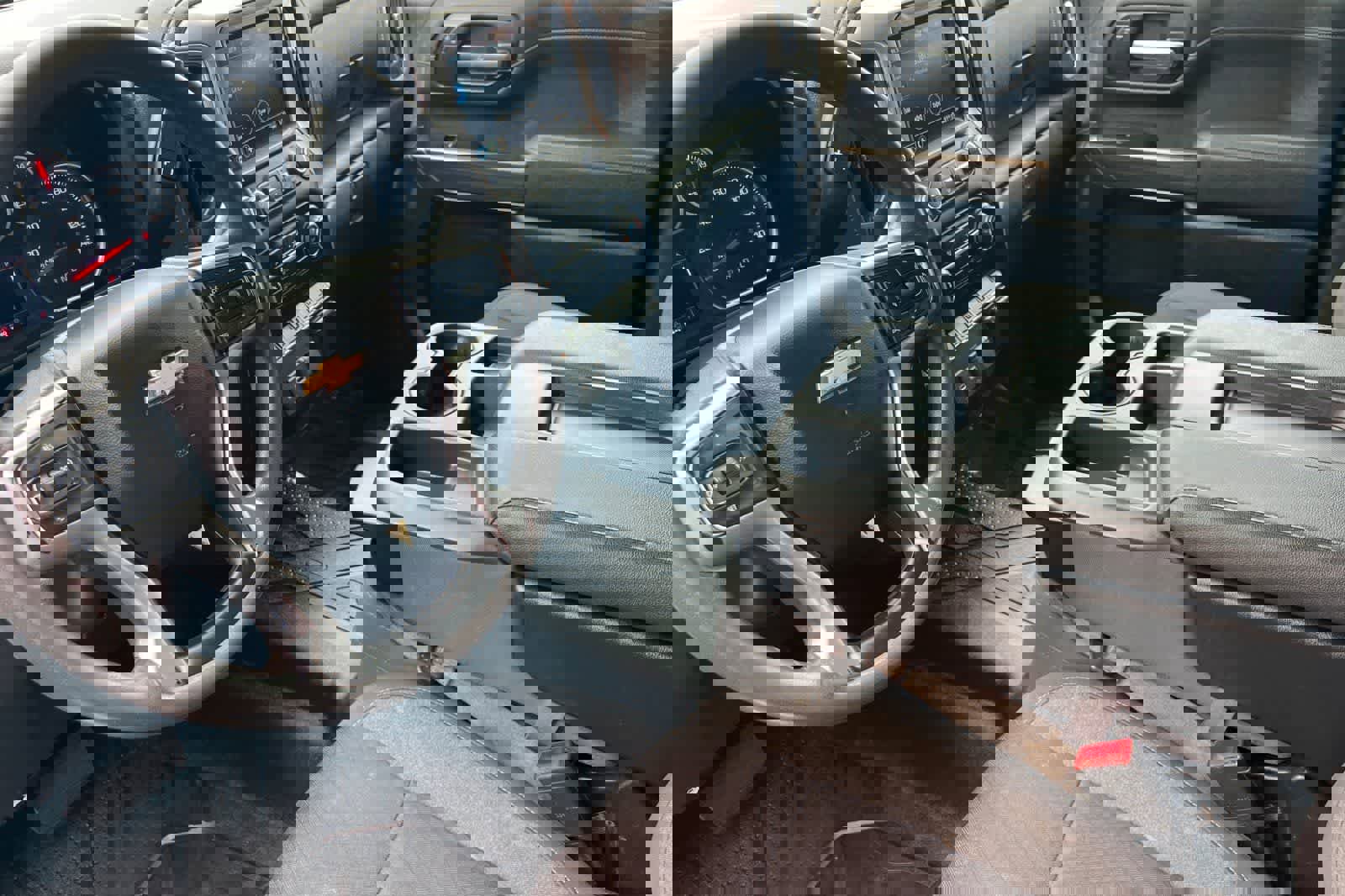 Used 2022 Chevrolet Silverado 2500 LT AWD/4WD image 12