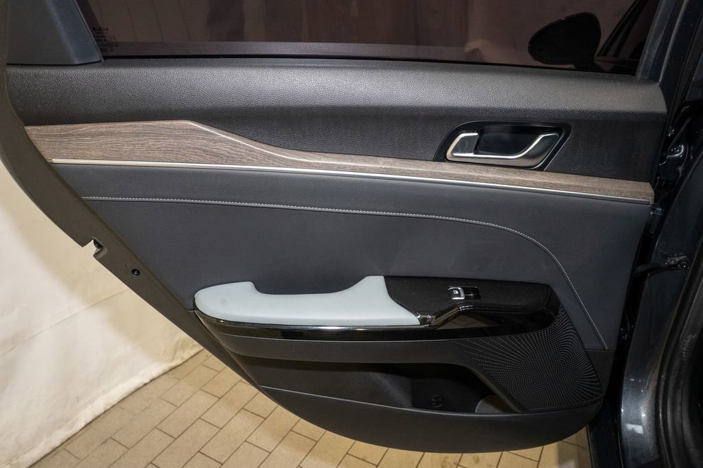 Used 2022 Kia K5 EX w/ EX Premium Package image 9