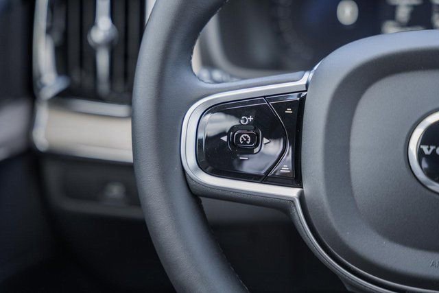 New 2026 Volvo XC90 B5 Ultra image 28