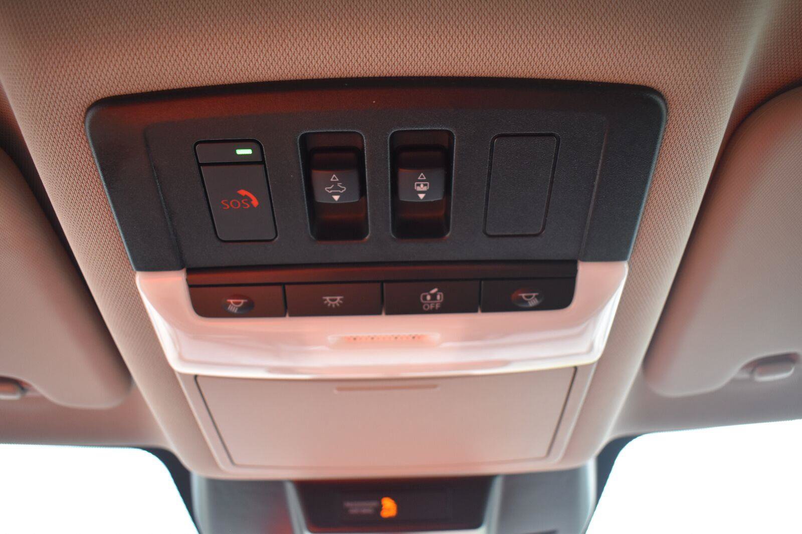 Used 2023 Nissan Rogue SV w/ SV Premium B Package FWD image 37