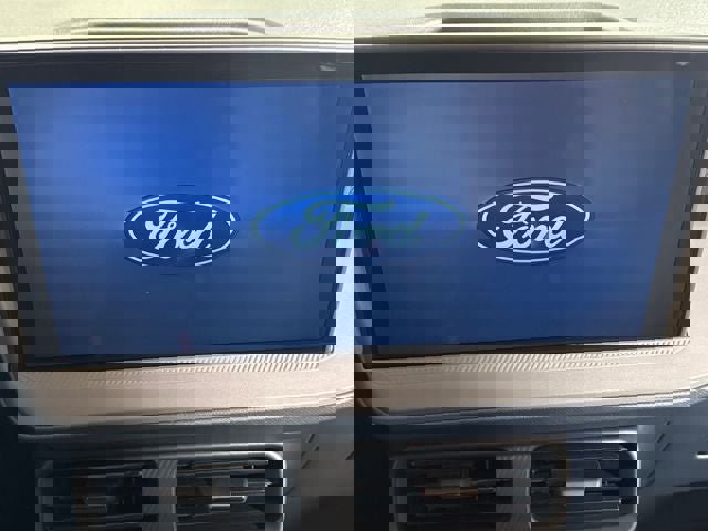 New 2026 Ford Maverick Lariat w/ Black Appearance Package image 24