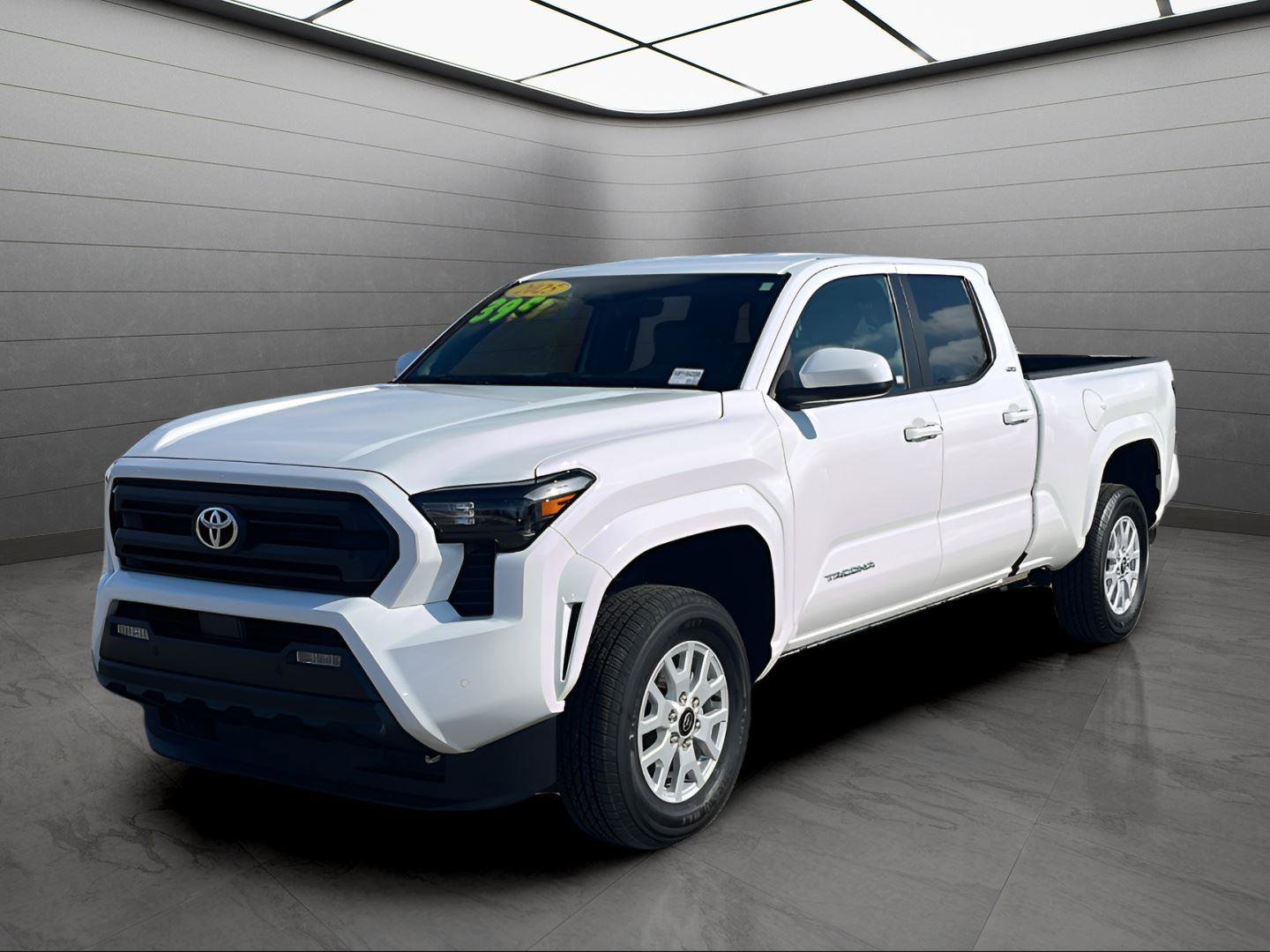 Used 2025 Toyota Tacoma SR5