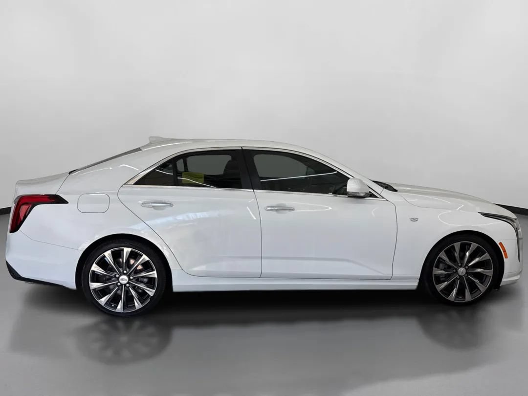 Used 2021 Cadillac CT4 Luxury w/ Sun And Sound Package RWD image 11