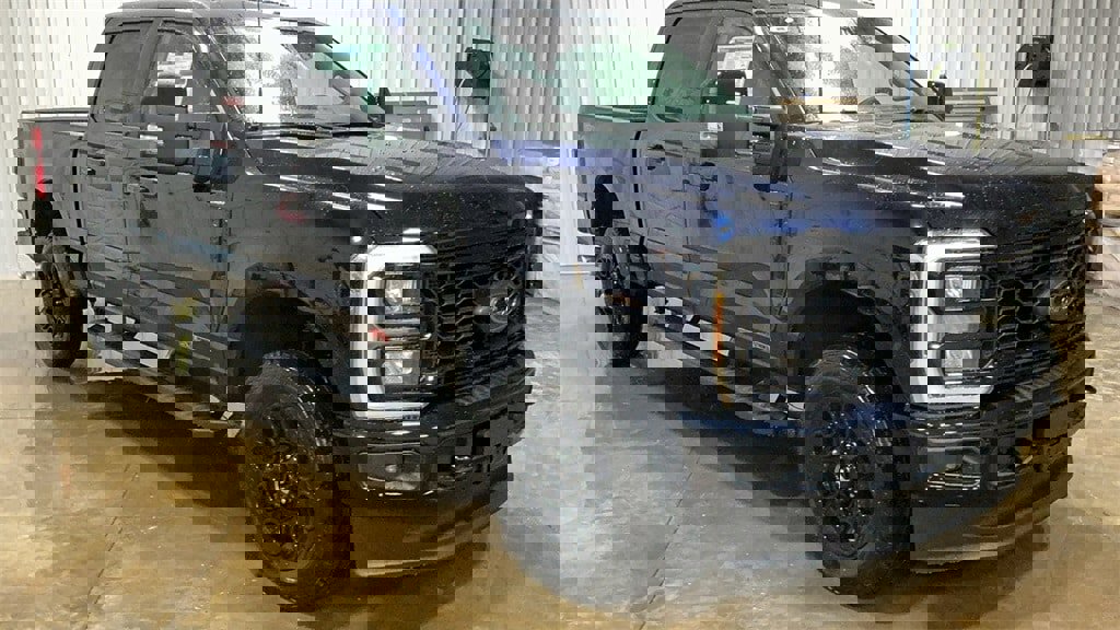 New 2025 Ford F350 Lariat w/ Black Appearance Package image 25