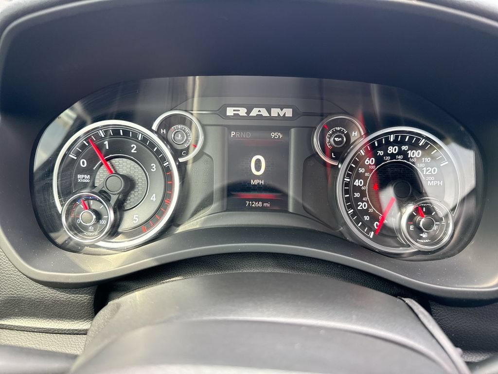 Used 2021 RAM 2500 Big Horn w/ Night Edition AWD/4WD image 15