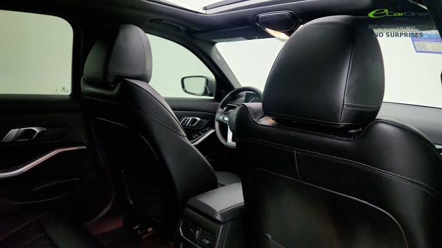 Used 2023 BMW 330i Sedan w/ Driving Assistance Package RWD image 45