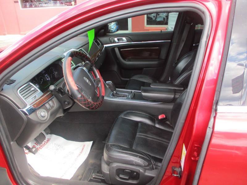Used 2010 Lincoln MKS AWD image 11
