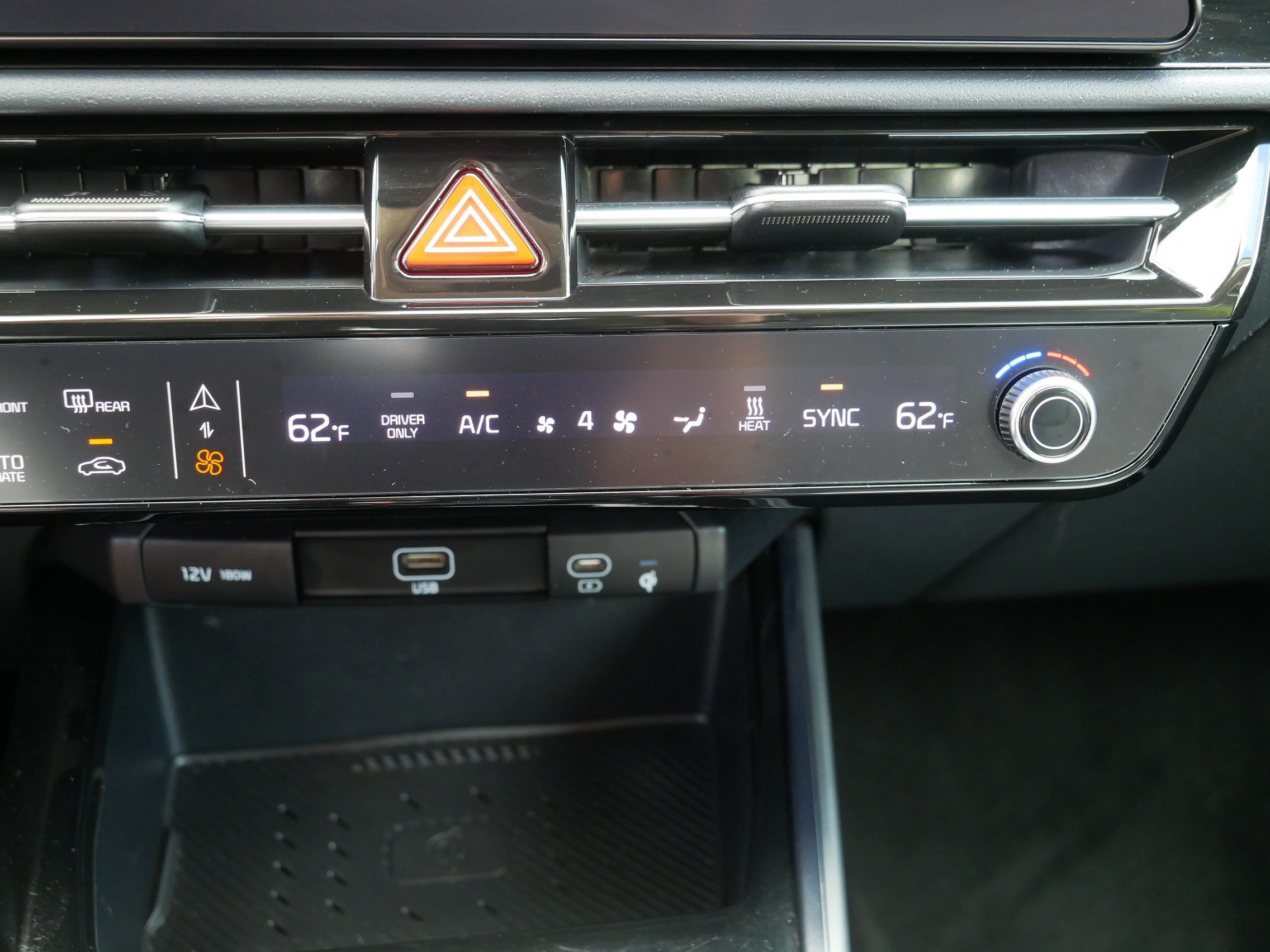 Used 2024 Kia Niro Wind w/ Wind Preserve Package FWD image 23