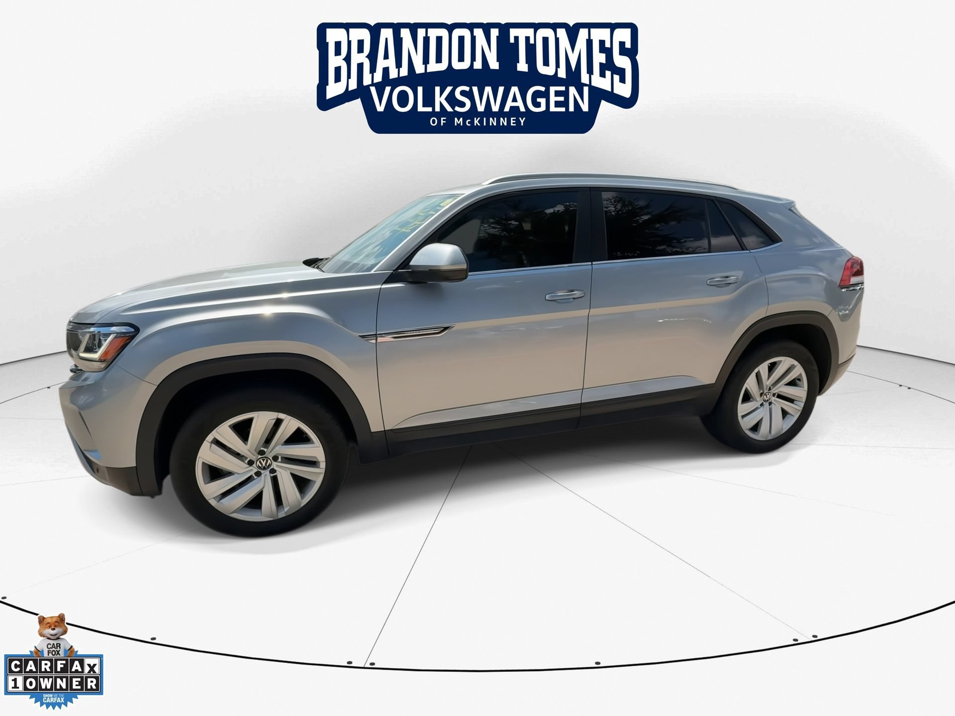 Used 2023 Volkswagen Atlas Cross Sport SE FWD image 4