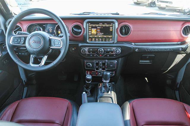 New 2023 Jeep Wrangler Unlimited Rubicon 4xe image 13