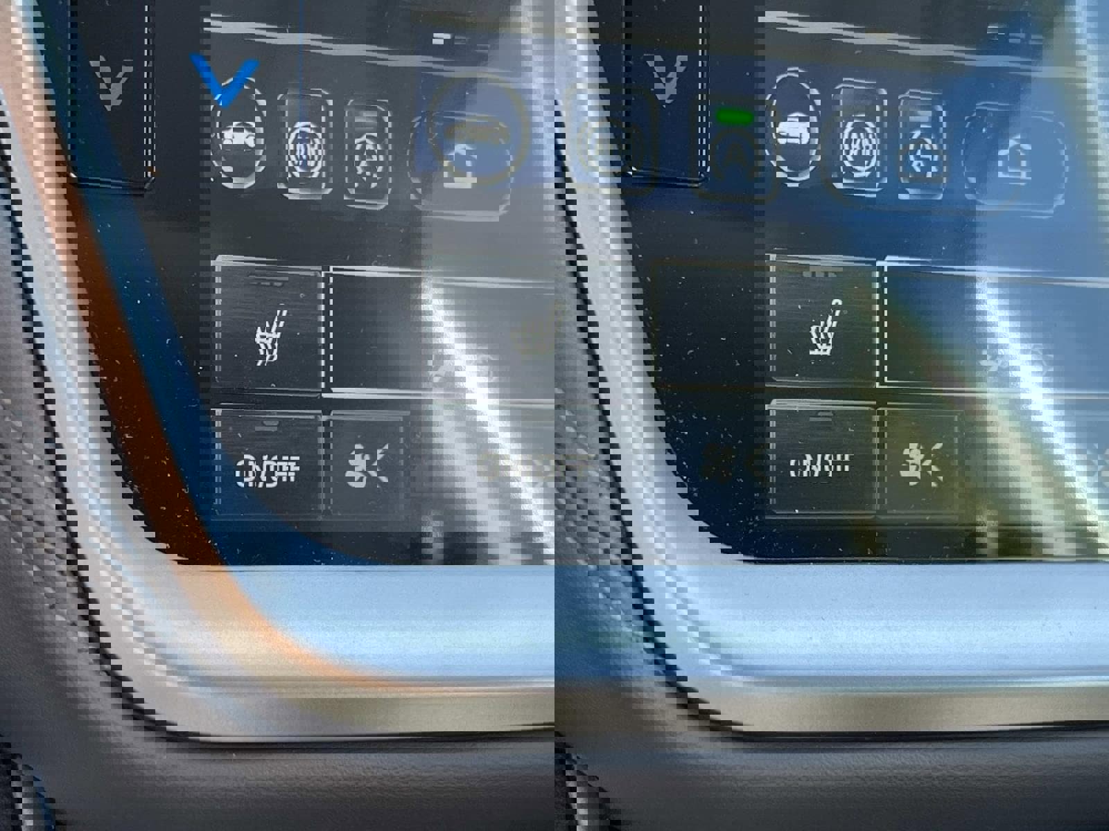 Certified 2025 Subaru Outback Onyx Edition w/ Popular Package #2 image 34