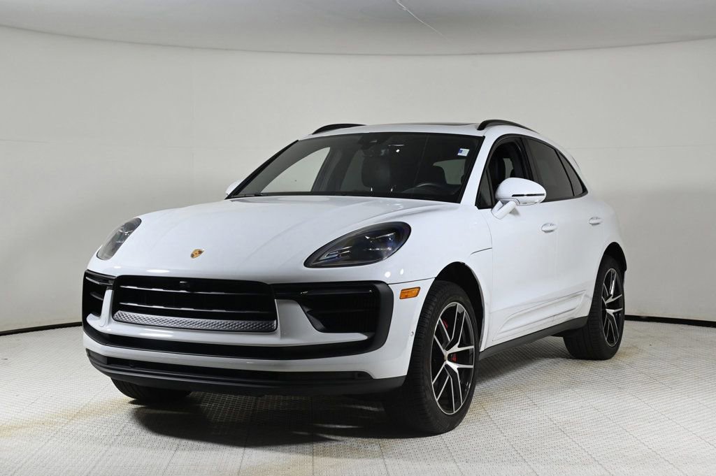 Certified 2022 Porsche Macan S