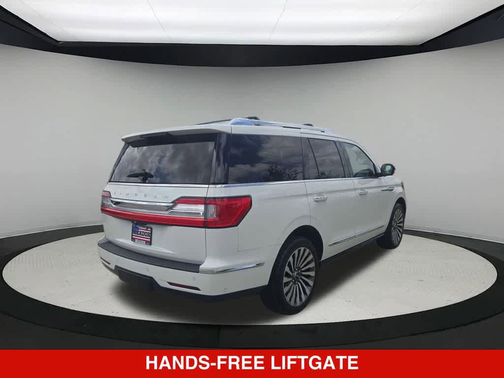 Used 2021 Lincoln Navigator Reserve w/ Luxury Package AWD/4WD image 6