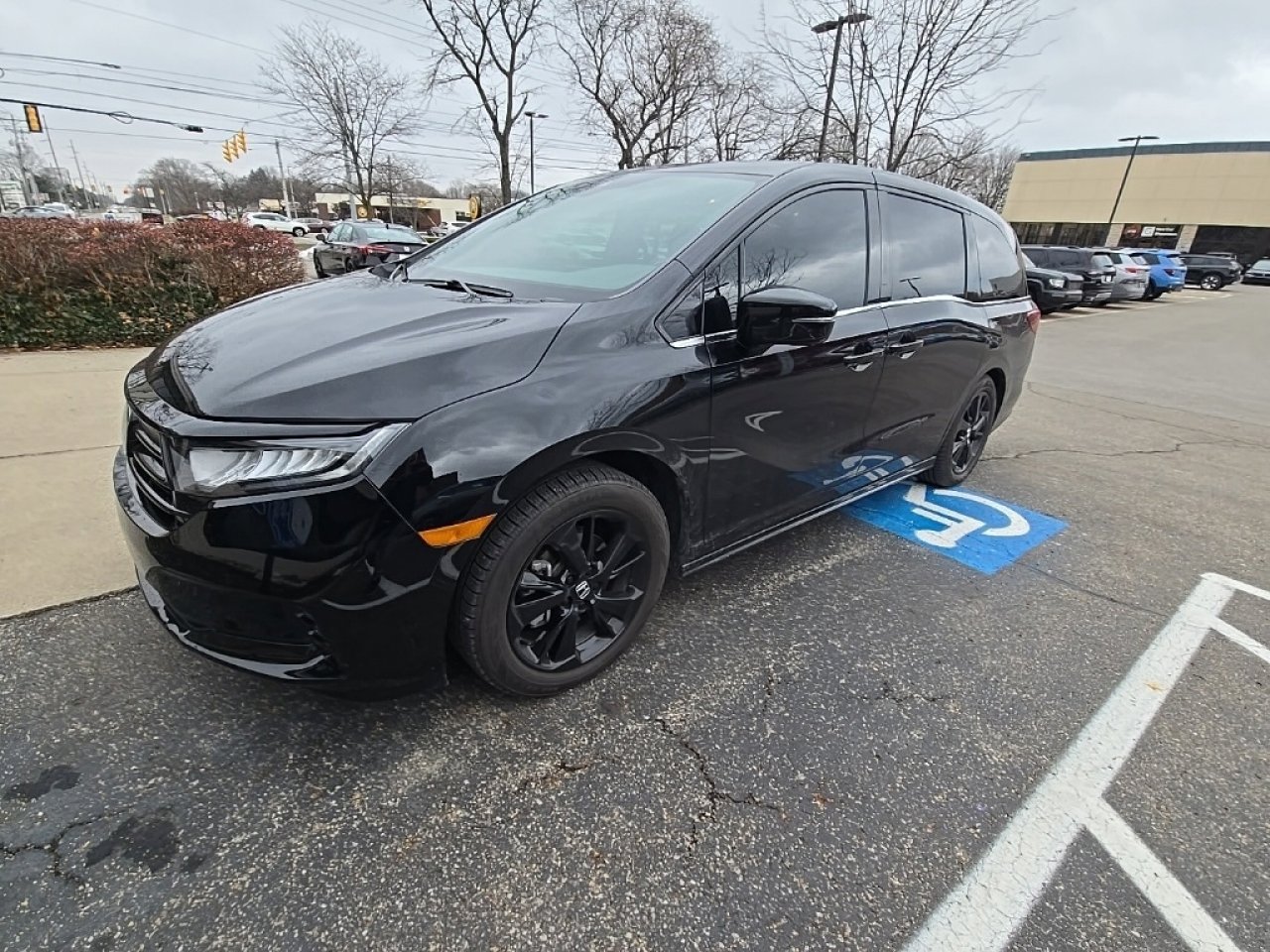 Certified 2023 Honda Odyssey Sport image 5