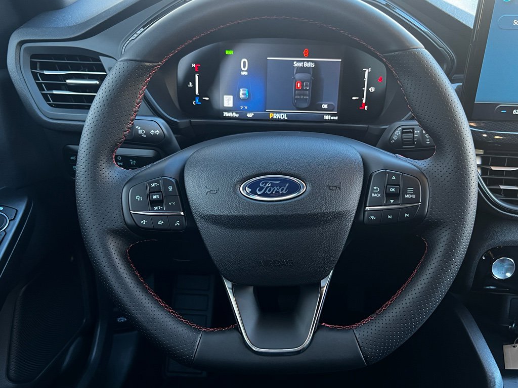 Used 2025 Ford Escape ST-Line w/ Equipment Group 301A image 14