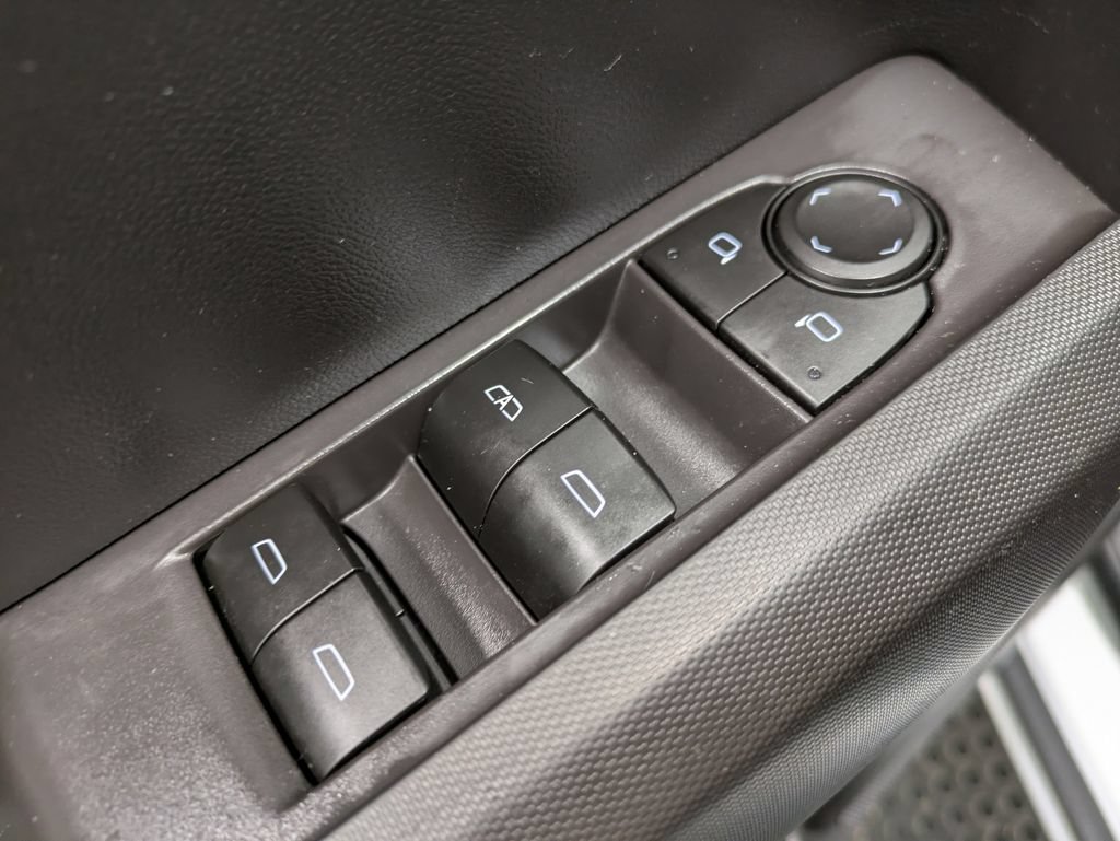 Used 2023 GMC Canyon Elevation w/ Convenience Package AWD/4WD image 11